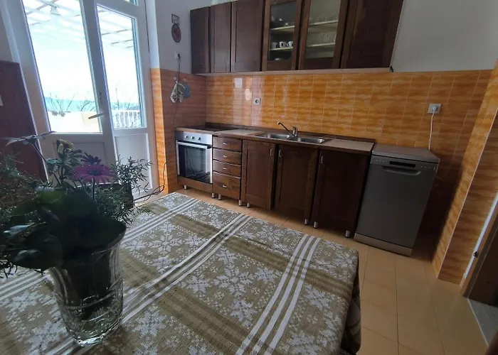 Apartment House Desa *